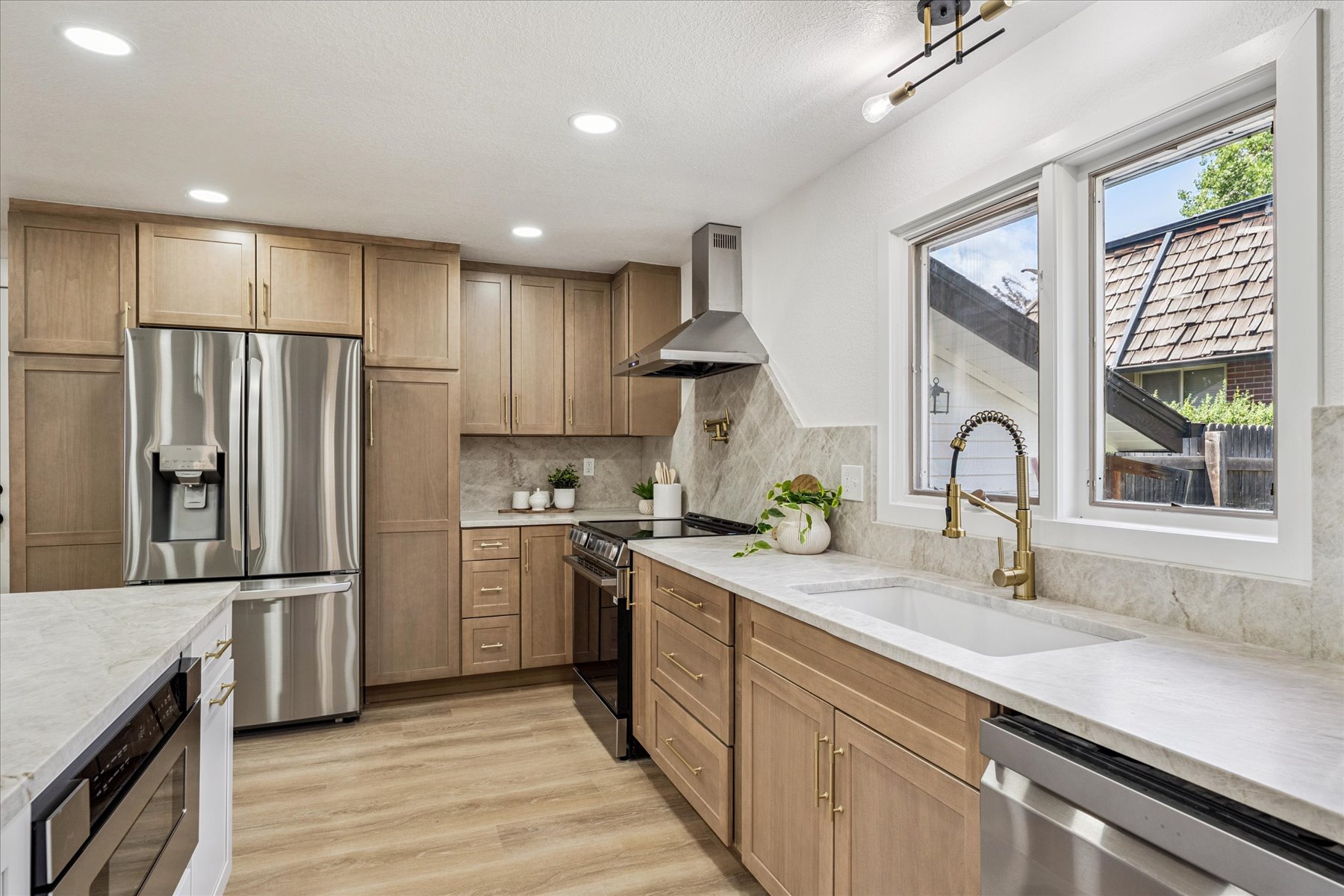 transitional design kitchen